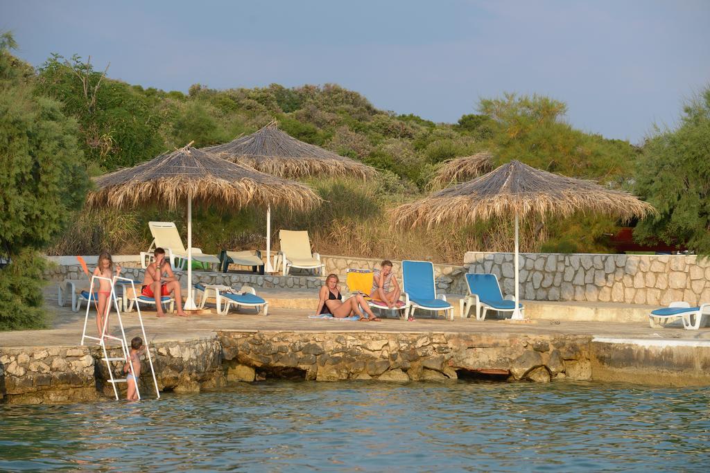 Holiday Park Mandrice Mandre Exterior photo